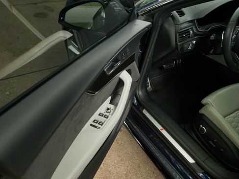 Used 2019 Audi RS 5 Sportback w/ Dynamic Plus Package AWD/4WD image 18