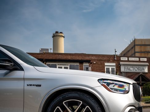 Used 2020 Mercedes-Benz GLC 63 AMG 4MATIC image 5