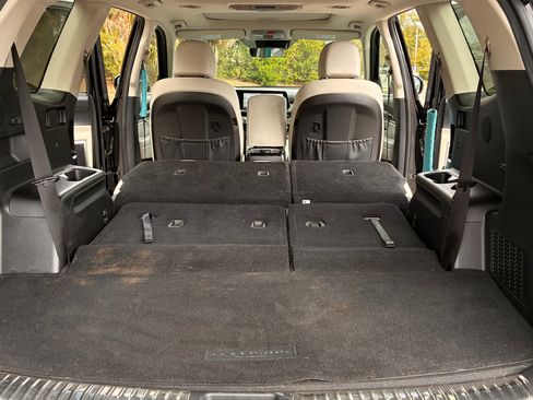 Used 2025 Kia Telluride SX FWD image 16