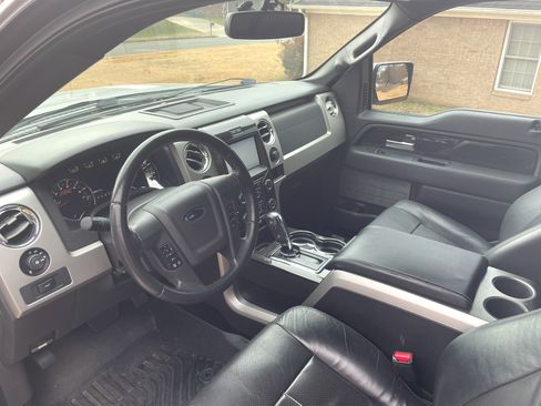 Used 2014 Ford F150 FX4 w/ Equipment Group 402A Luxury image 8