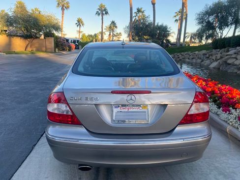 Used 2008 Mercedes-Benz CLK 350 Coupe image 9