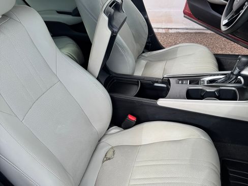 Used 2018 Honda Accord LX image 13