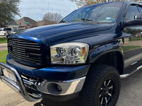 Used 2007 Dodge Ram 2500 Truck SLT w/ Quad Cab Big Horn Value Group image 8