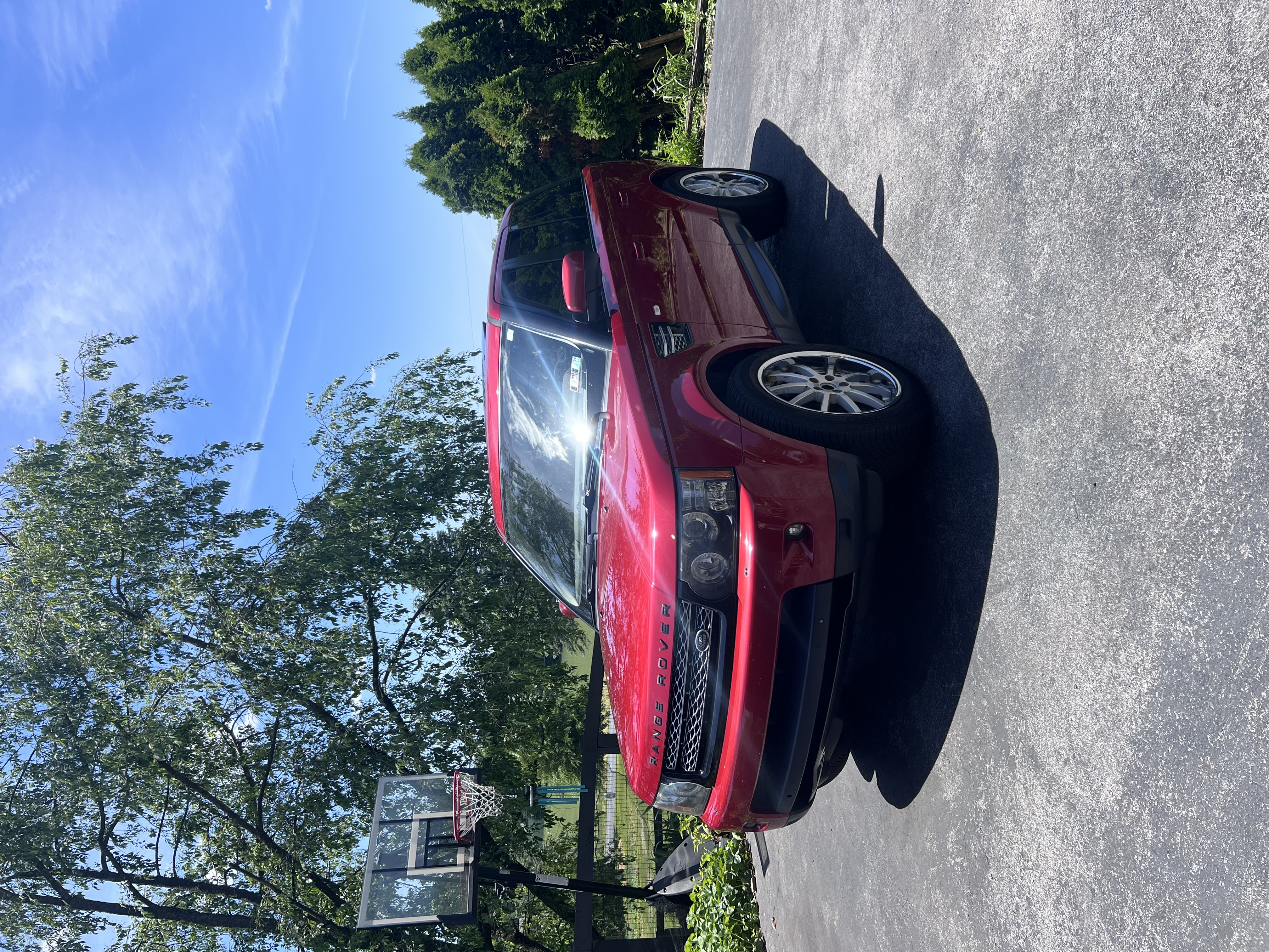 Used 2013 Land Rover Range Rover Sport HSE LUX AWD/4WD image 2