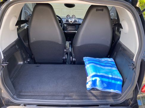 Used 2014 smart fortwo electric drive image 9