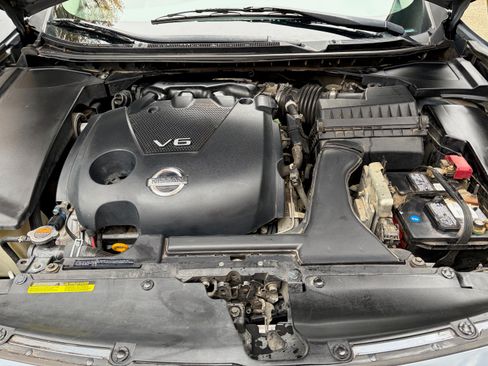 Used 2011 Nissan Maxima 3.5 SV w/ Premium Pkg image 11