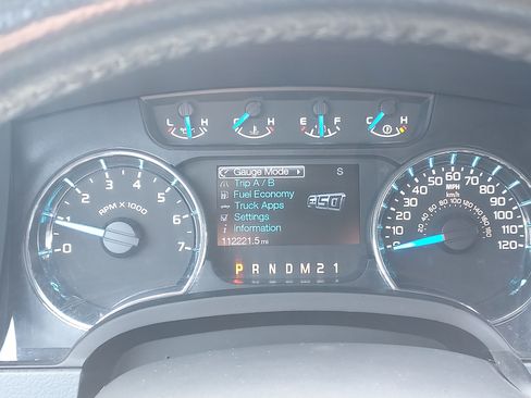 Used 2014 Ford F150 XLT w/ Equipment Group 301A Mid image 11