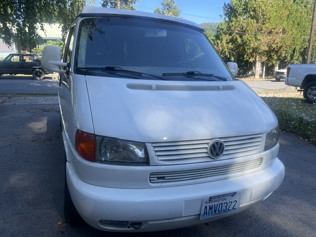 Used 2001 Volkswagen Eurovan FWD image 5