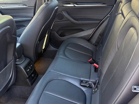 Used 2017 BMW X1 xDrive28i image 8