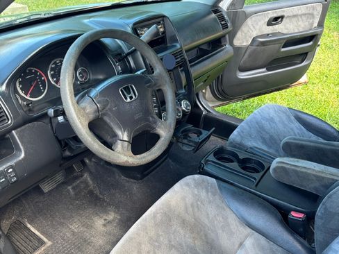 Used 2002 Honda CR-V EX image 11