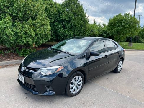 Used 2016 Toyota Corolla LE FWD image 5