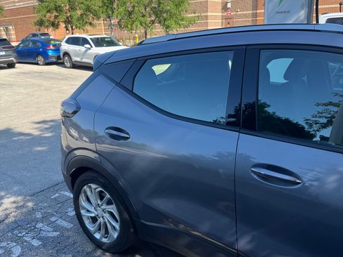 Used 2023 Chevrolet Bolt EUV LT w/ Driver Confidence Package FWD image 13