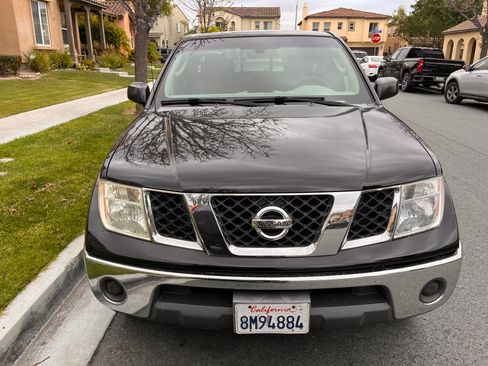 Used 2008 Nissan Frontier SE w/ SE Value Truck Pkg RWD image 8