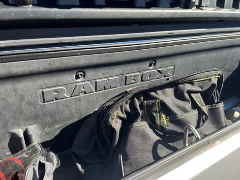 Used 2014 RAM 1500 Big Horn image 10