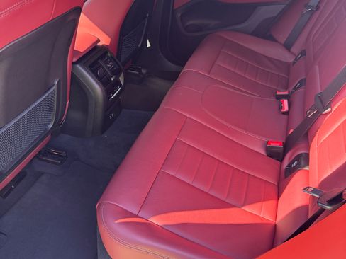 Used 2022 BMW X4 M40i w/ Premium Package AWD/4WD image 14
