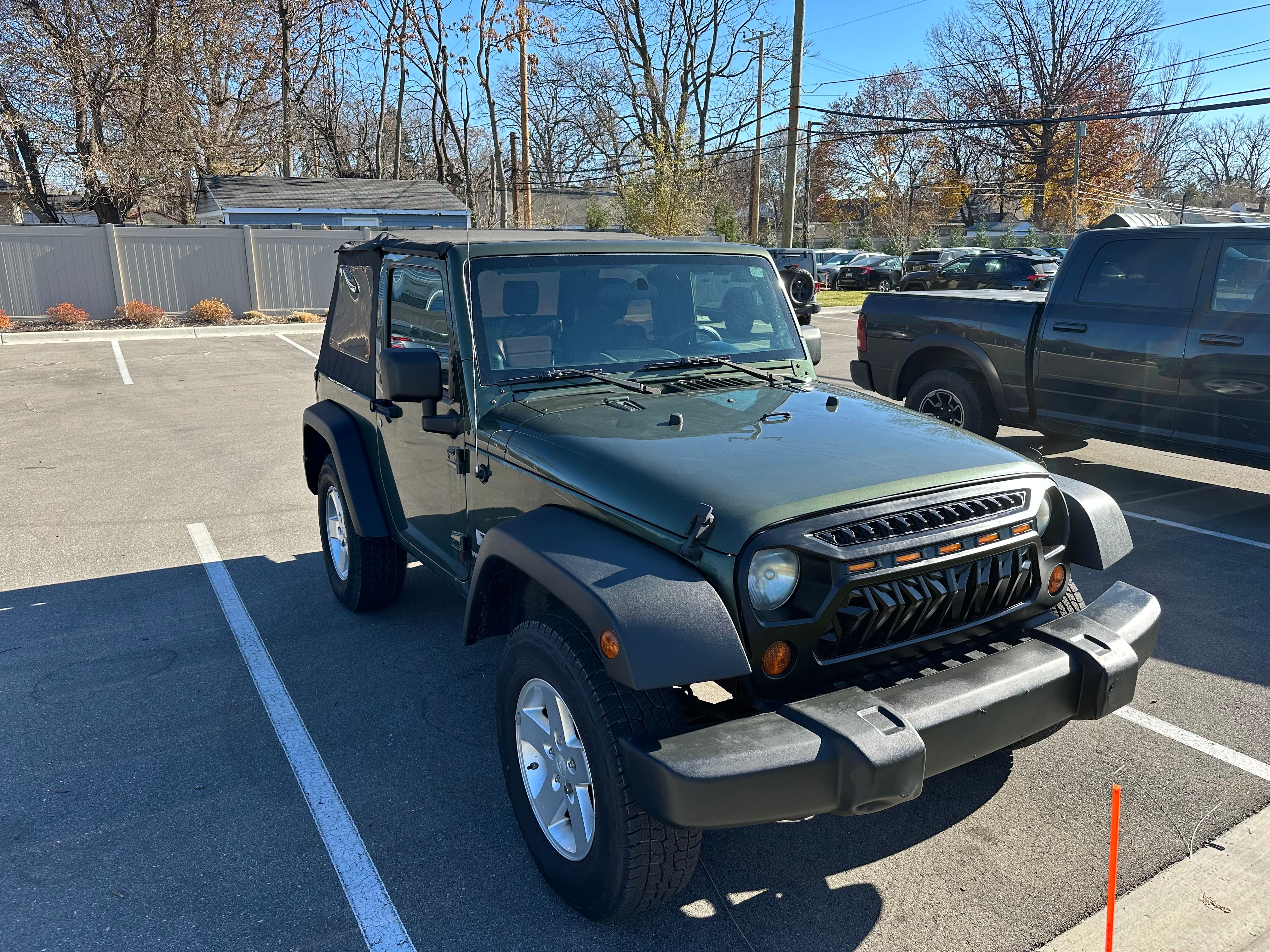 Used 2008 Jeep Wrangler X AWD/4WD image 1