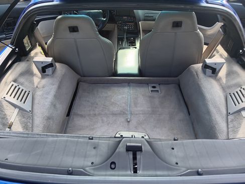Used 1994 Chevrolet Corvette Coupe image 21