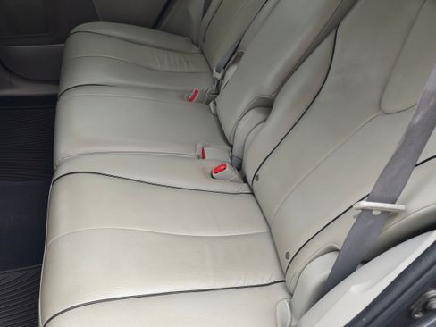 Used 2009 Toyota Venza AWD image 25