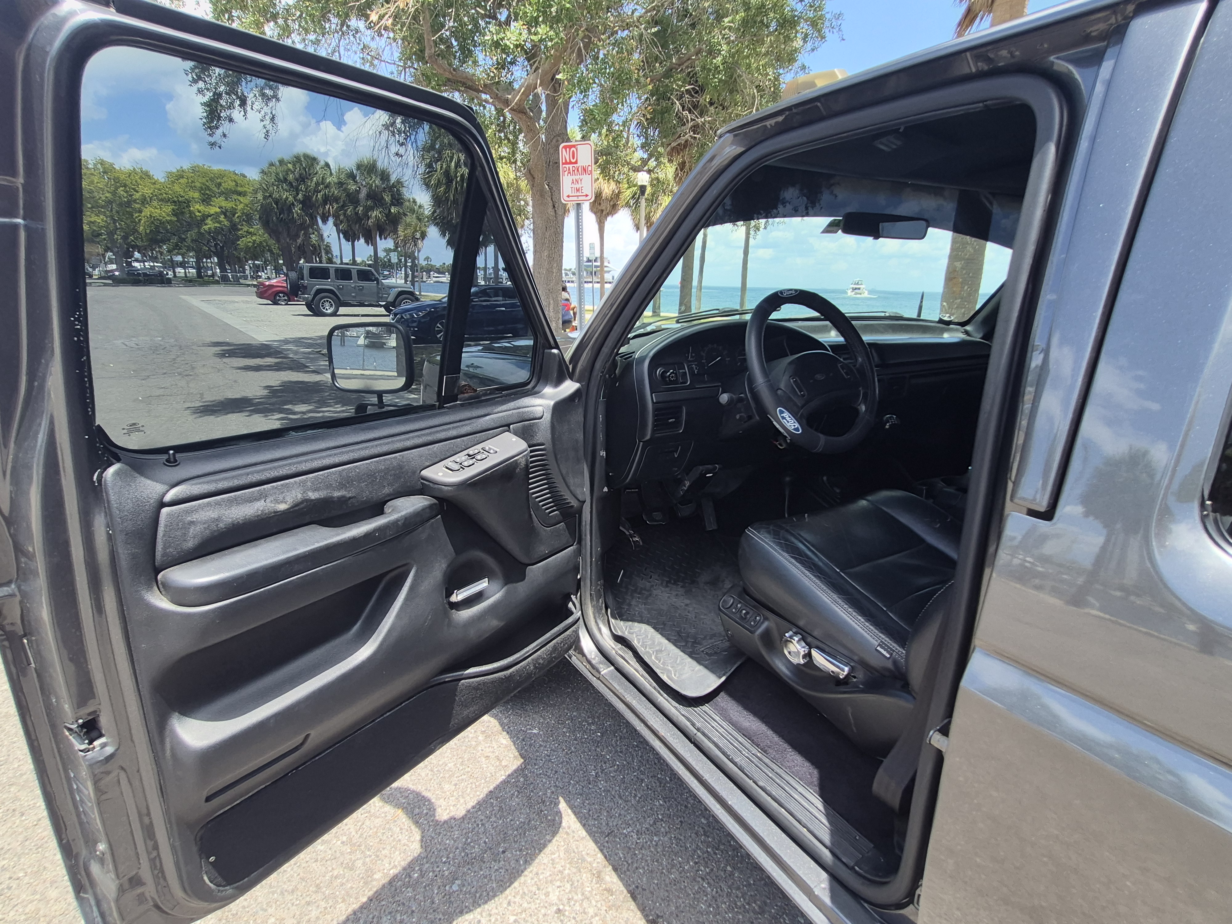 Used 1995 Ford F350 4x4 Crew Cab image 13