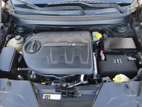 Used 2014 Jeep Cherokee Latitude image 21