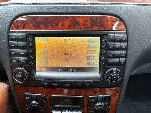 Used 2006 Mercedes-Benz S 500 S 500 Sedan 4D image 15