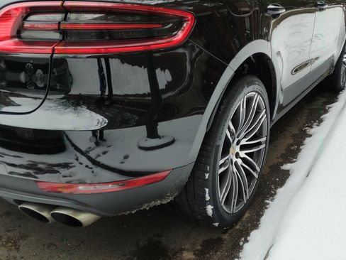 Used 2016 Porsche Macan S image 2