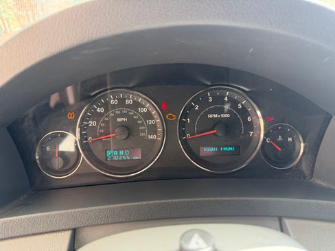 Used 2006 Jeep Grand Cherokee Limited image 27