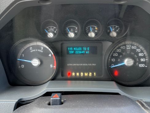 Used 2011 Ford F250 XLT AWD/4WD image 12