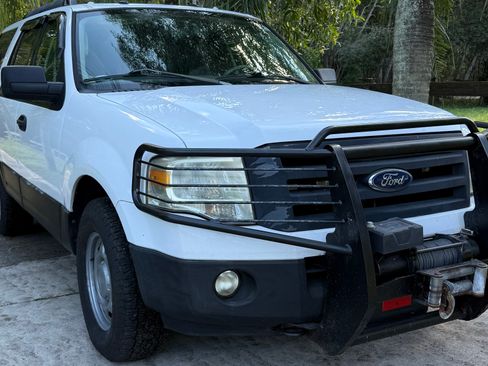 Used 2012 Ford Expedition XL w/ HD Trailer Tow Pkg image 1