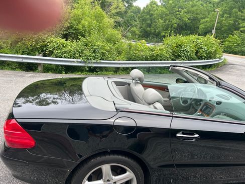 Used 2004 Mercedes-Benz SL 500 image 6