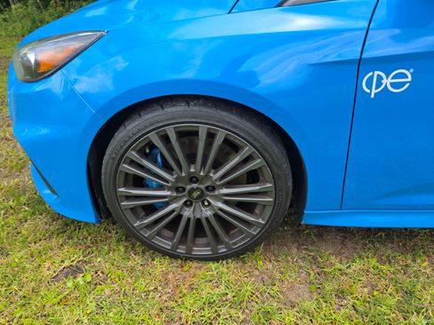 Used 2016 Ford Focus RS image 9