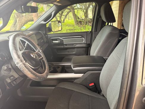 Used 2022 RAM 3500 Lone Star w/ Night Edition AWD/4WD image 5