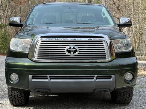 Used 2011 Toyota Tundra Limited w/ Memory Pkg image 18