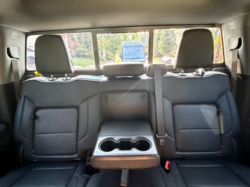 Used 2025 GMC Sierra 3500 Denali w/ Technology Package AWD/4WD image 25