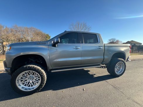 Used 2021 Chevrolet Silverado 1500 High Country w/ LPO, Dark Essentials Package image 15