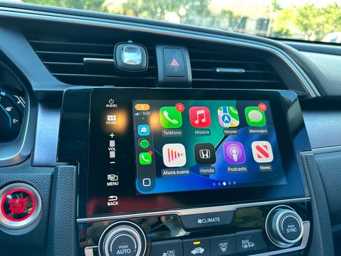Used 2017 Honda Civic EX-L image 9
