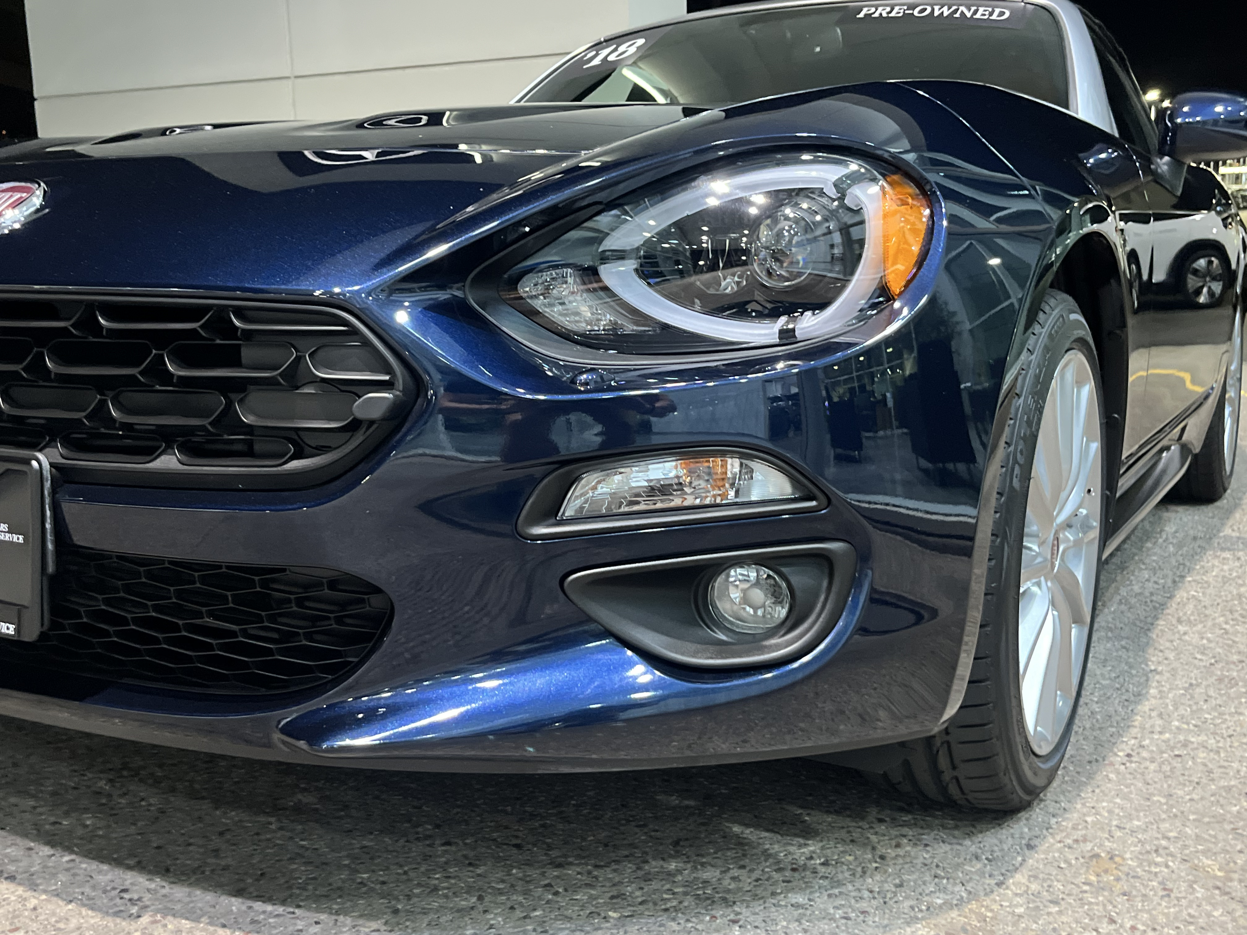 Used 2018 FIAT 124 Spider Lusso w/ Convenience Group RWD image 11