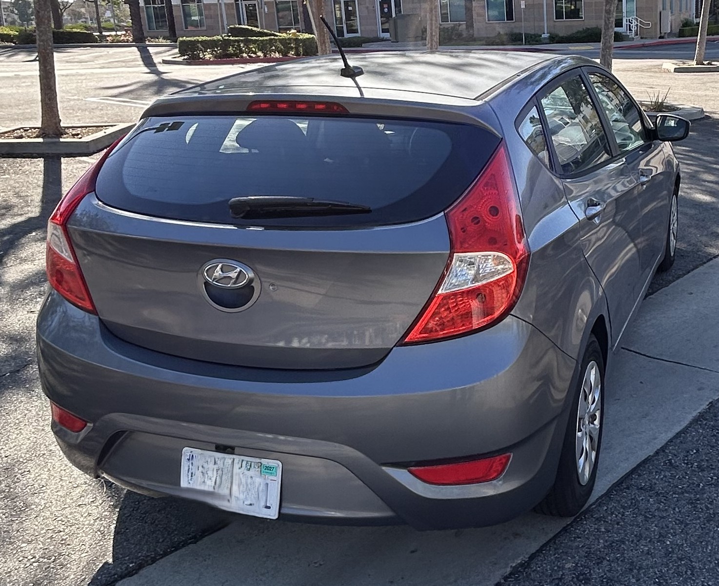 Used 2016 Hyundai Accent SE FWD image 26