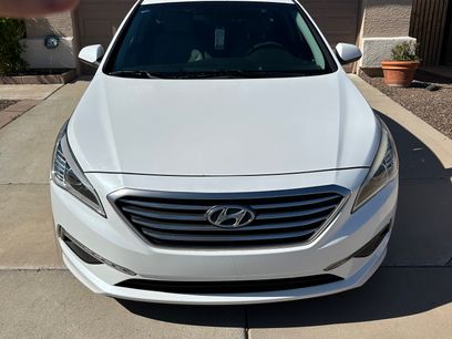 Used 2015 Hyundai Sonata SE w/ Option Group 09