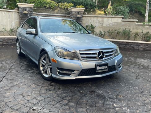 Used 2013 Mercedes-Benz C 250 C 250 Sport Sedan 4D image 2