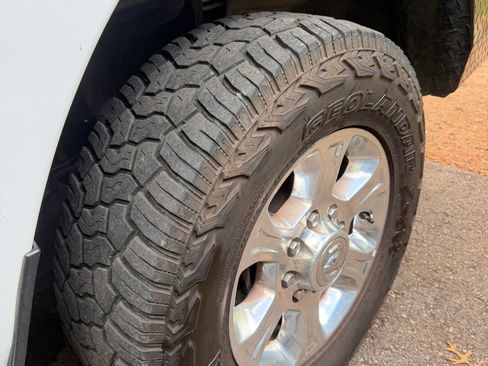 Used 2022 RAM 2500 Big Horn w/ Level A Equipment Group AWD/4WD image 17