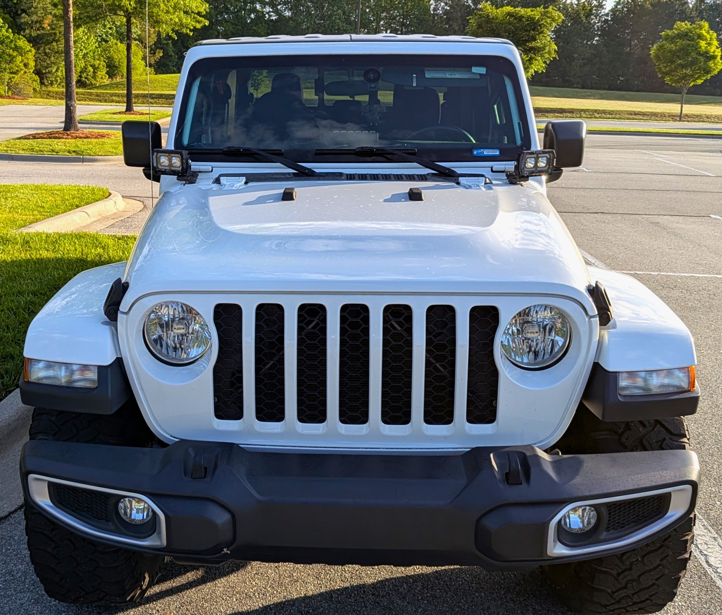 Used 2021 Jeep Gladiator Sport AWD/4WD image 4