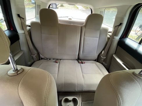 Used 2016 Jeep Patriot Sport image 13