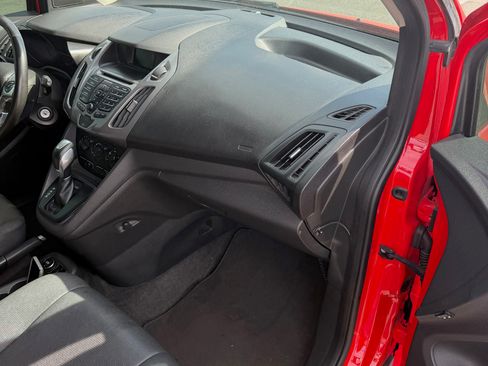 Used 2016 Ford Transit Connect XLT image 16