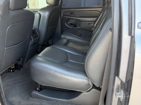 Used 2007 GMC Sierra 2500 SLT image 4