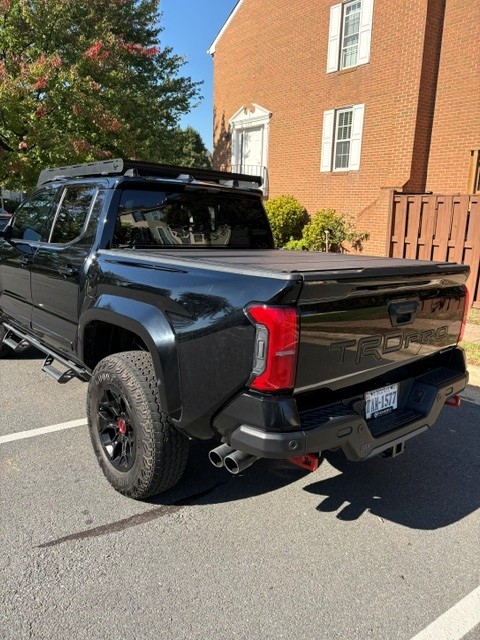 Used 2025 Toyota Tacoma TRD Pro w/ Tow Tech Package AWD/4WD image 5