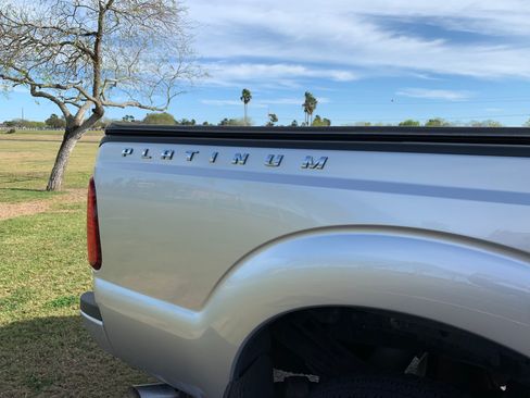 Used 2016 Ford F350 Platinum AWD/4WD image 16
