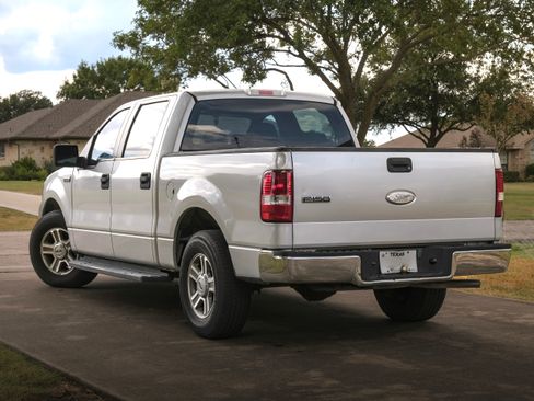 Used 2007 Ford F150 XLT image 10