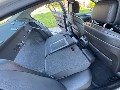 Used 2013 BMW 528i Sedan image 10