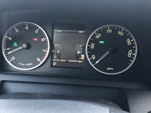 Used 2010 Land Rover LR4 HSE LUX image 13